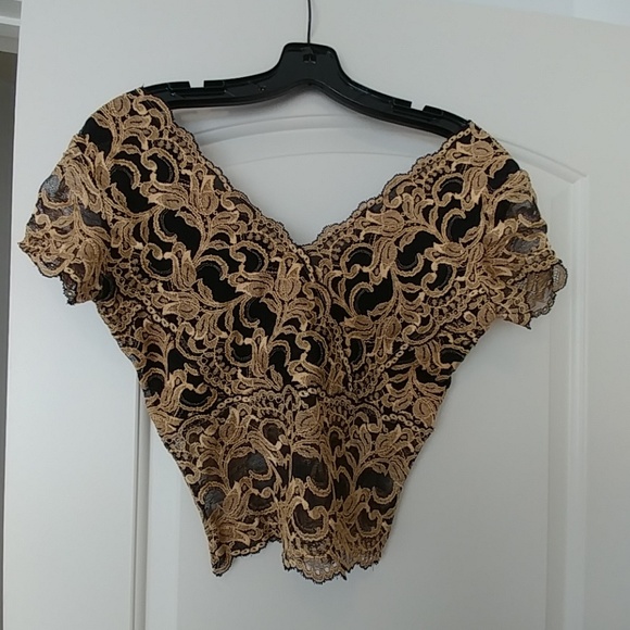 Blouse - Picture 2 of 3